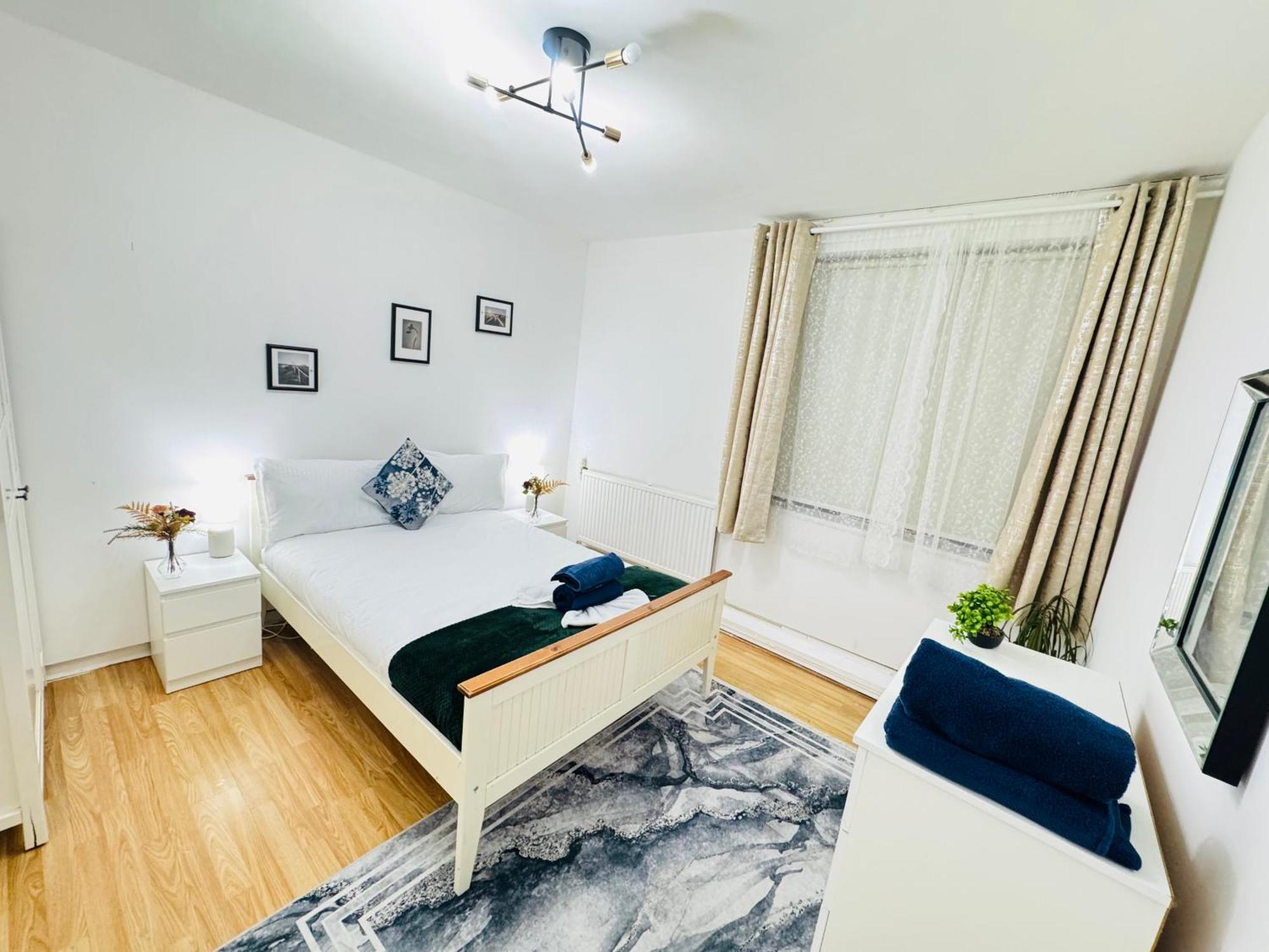 Two Bedroom In Paddington * Londres